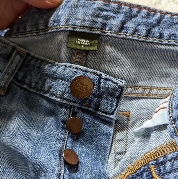 Eddie BAUER embroidered denim jean shorts women's 8 - Picture 4 of 10